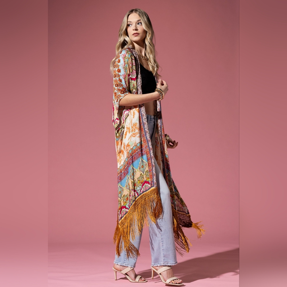 Detailed Floral & Demask Print Kimono on Jacquard Fabric w Golden Fringe Tassels - Picture 3 of 9